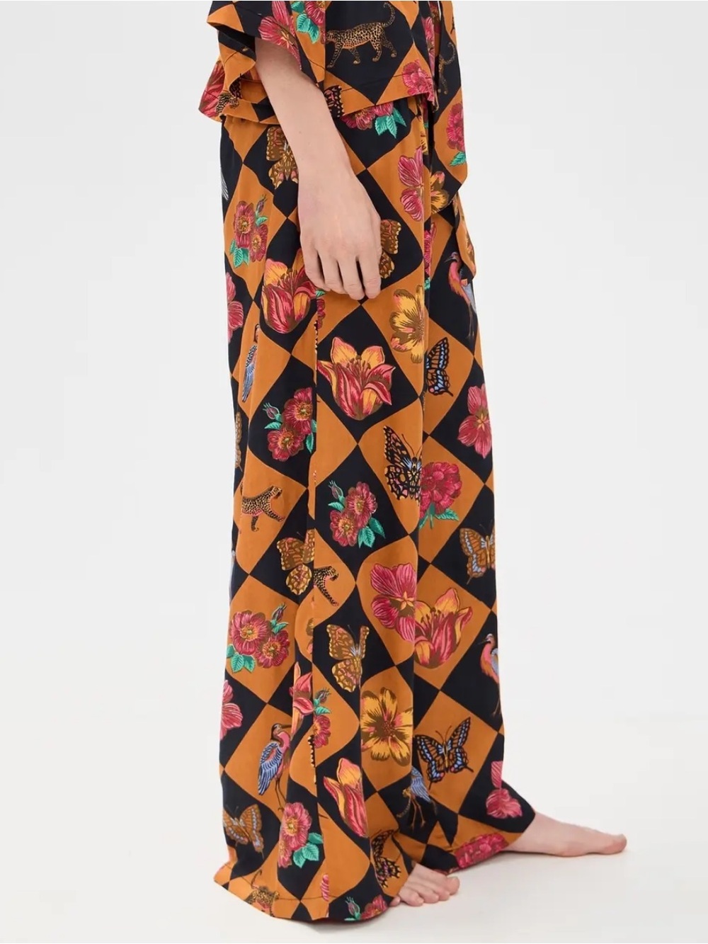 Printfresh Botanical Checkboard Wide-Leg Pants - Picture 4 of 7